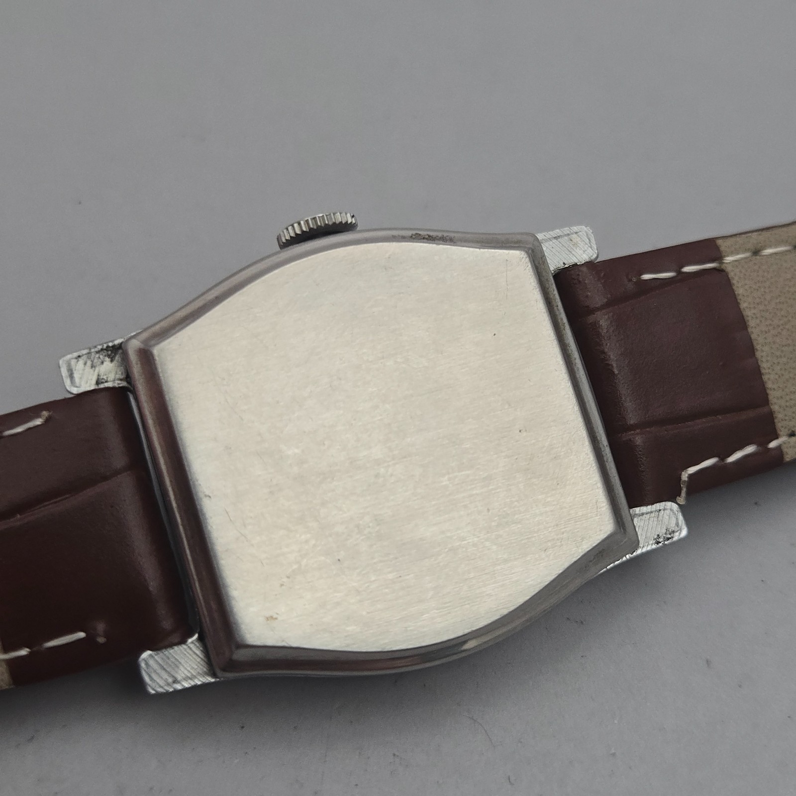Vintage HELBROS men’s manual wind watch AS 970 Tonneau-shaped Number dial 1940s