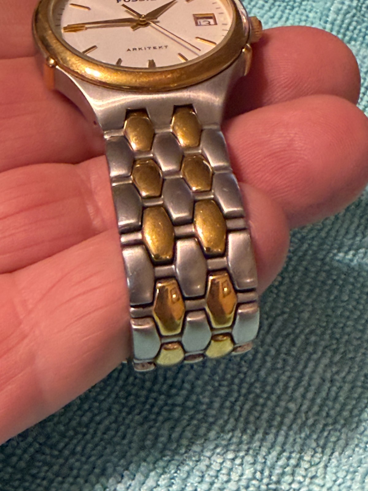Fossil Arkitekt Watch Two Tone Gold Silver Stainless Steel Date – needs battery