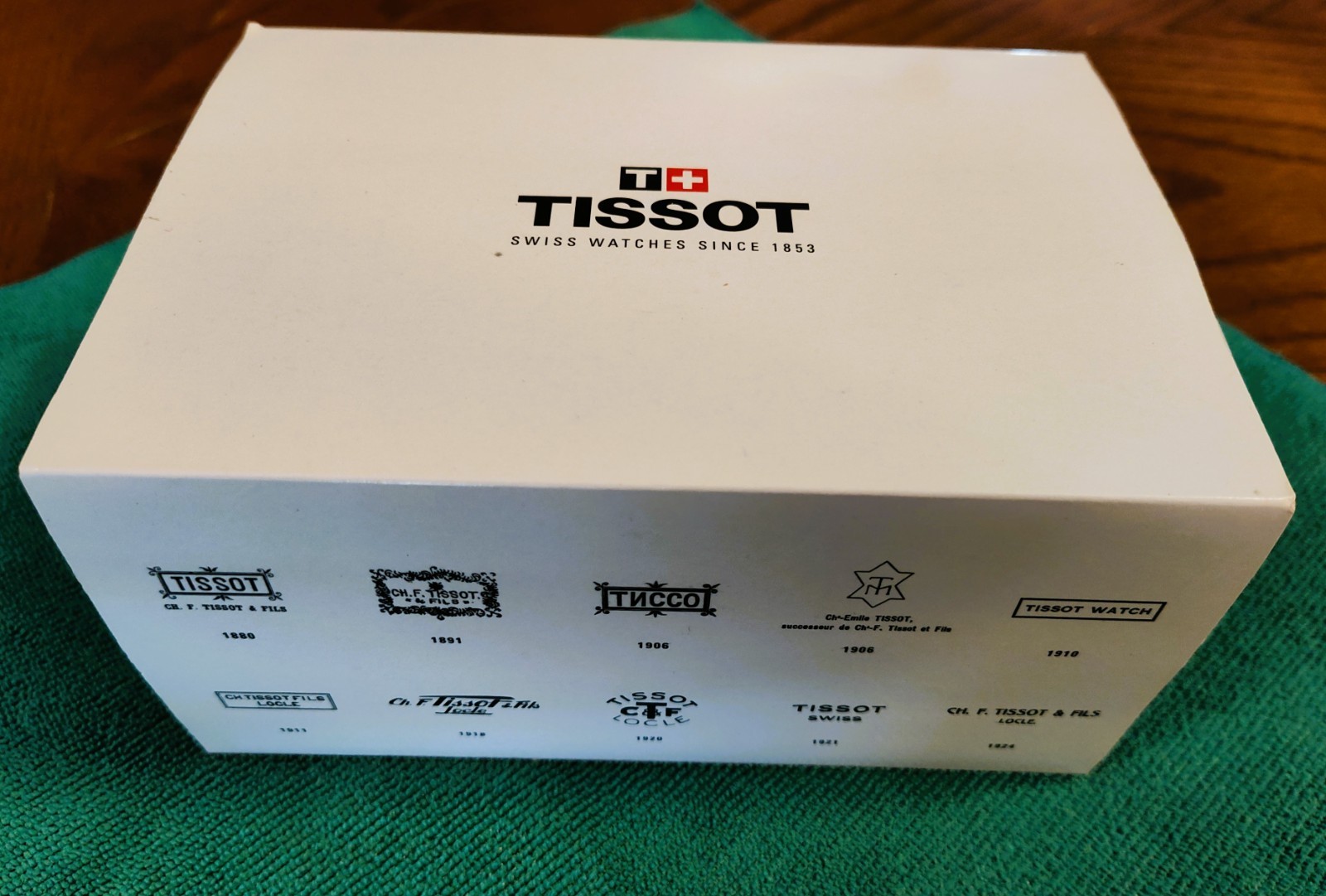 Tissot Tradition T063610A Leather Men’s Swiss Watch, Diamond Pattern Dial, w/Box