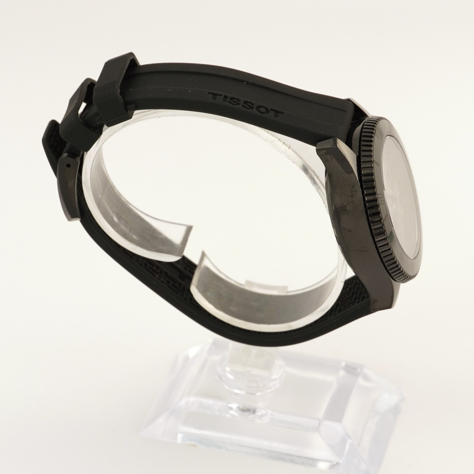 Tissot Seastar 1000 Quartz Watch 38mm – T120.217.37.061.00