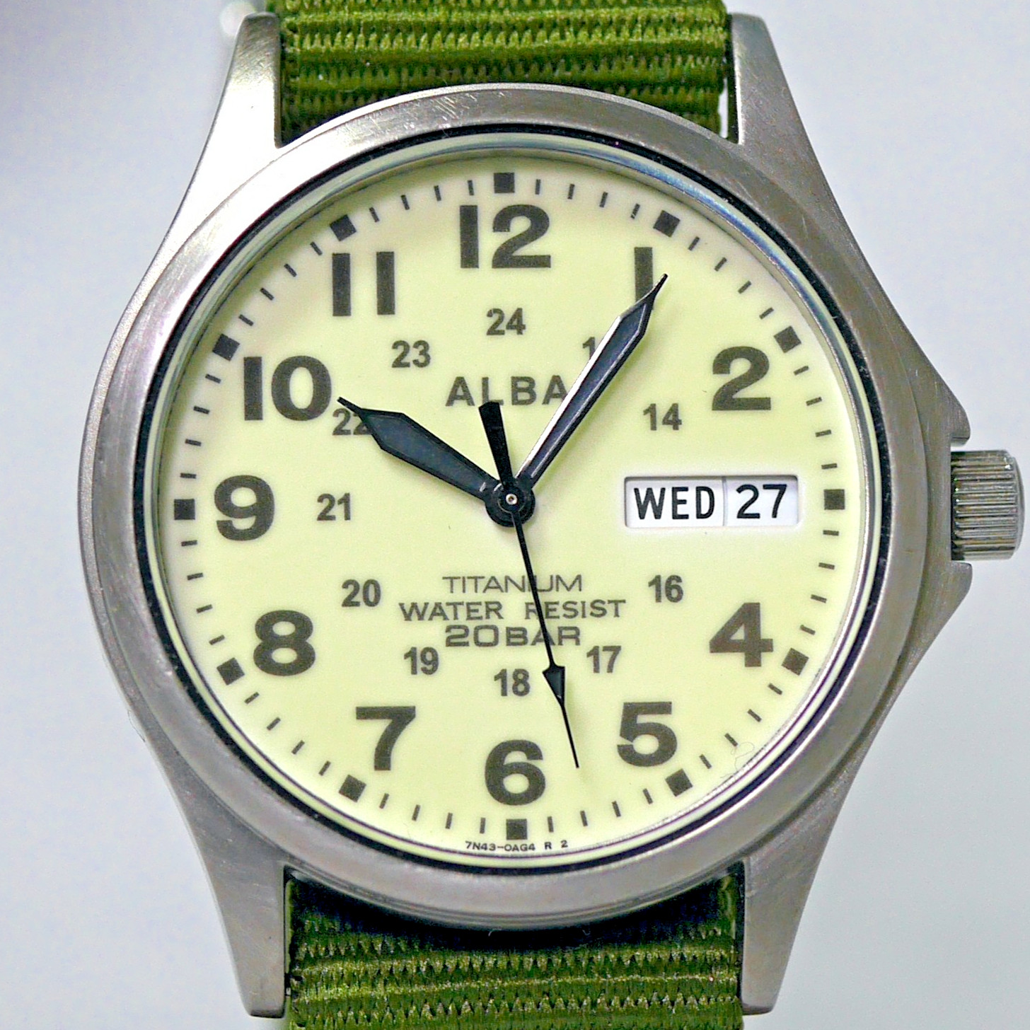 SEIKO ALBA 7N43-0AE0 Titanium Full Luminous DayDate Men’s Field Watch 2012 Japan