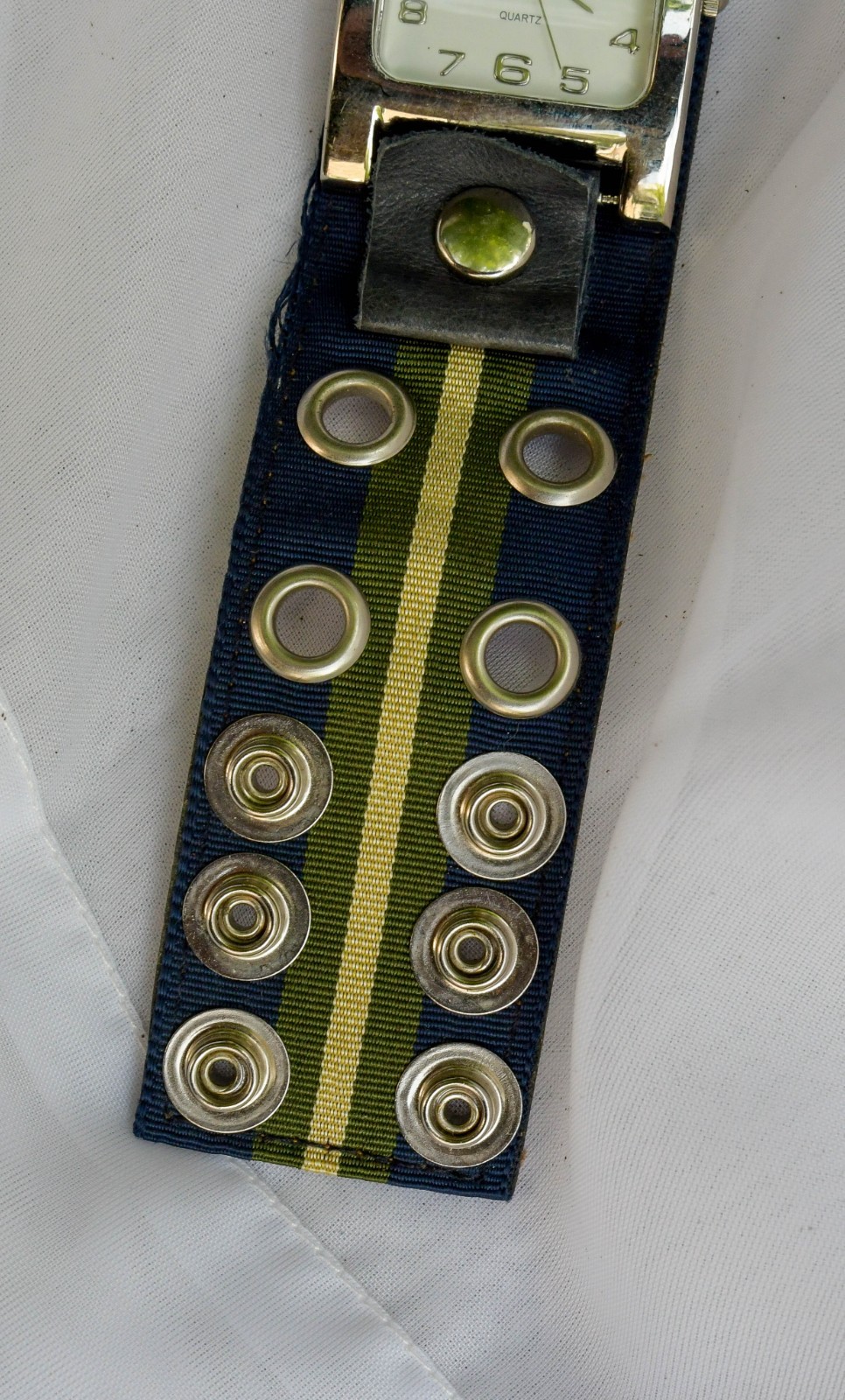 Vintage Splash watch with thick blue, green and cream band – WORKS