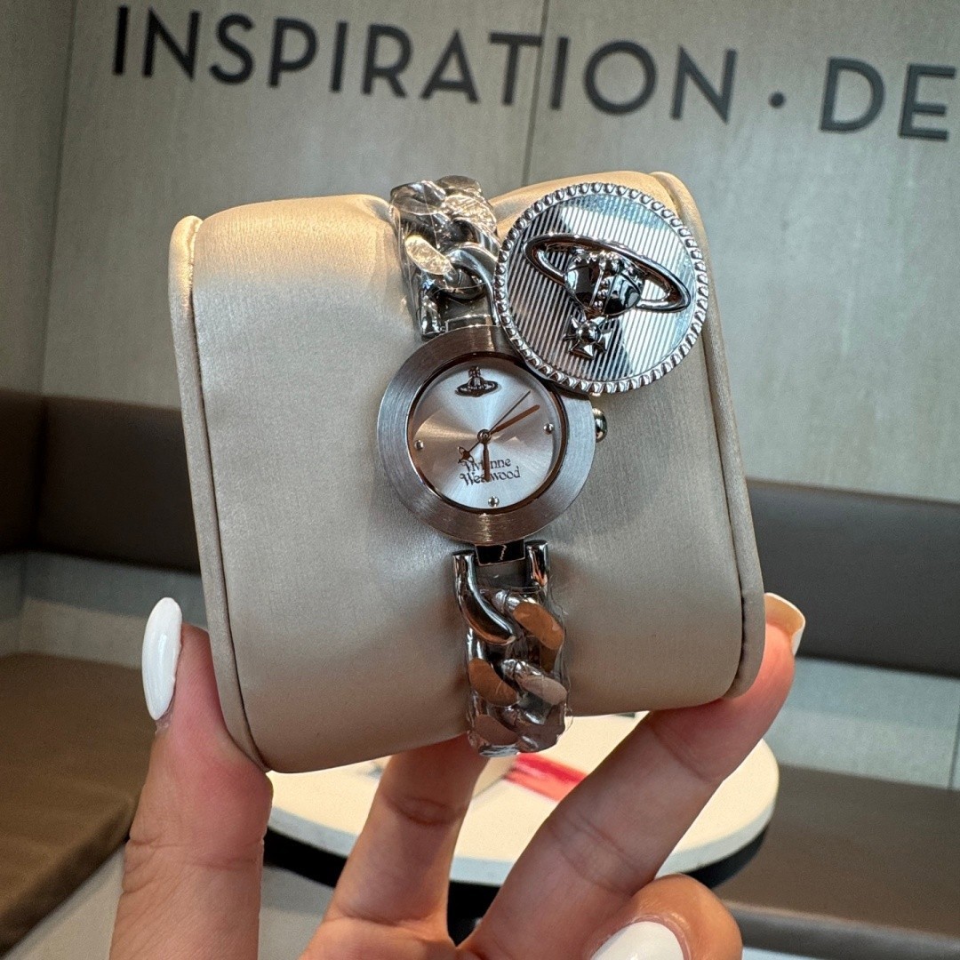Vivienne Vintage Style Silver Dial Bracelet Flip Women’s Quartz Watch In Box