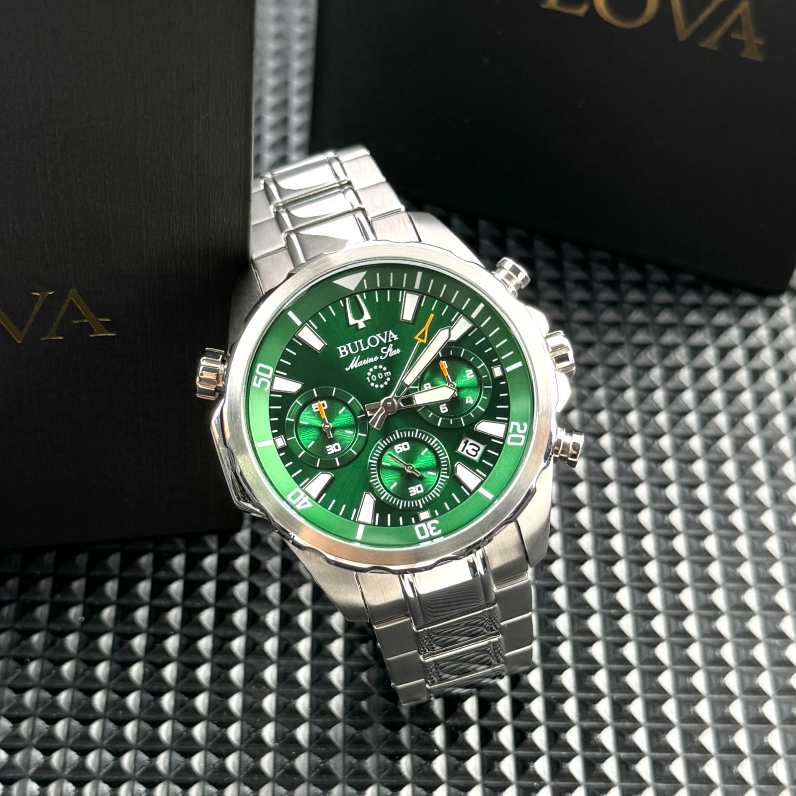 Bulova Marine Star Green Dial 96B396 Quartz Men’s Watch 43.5mm