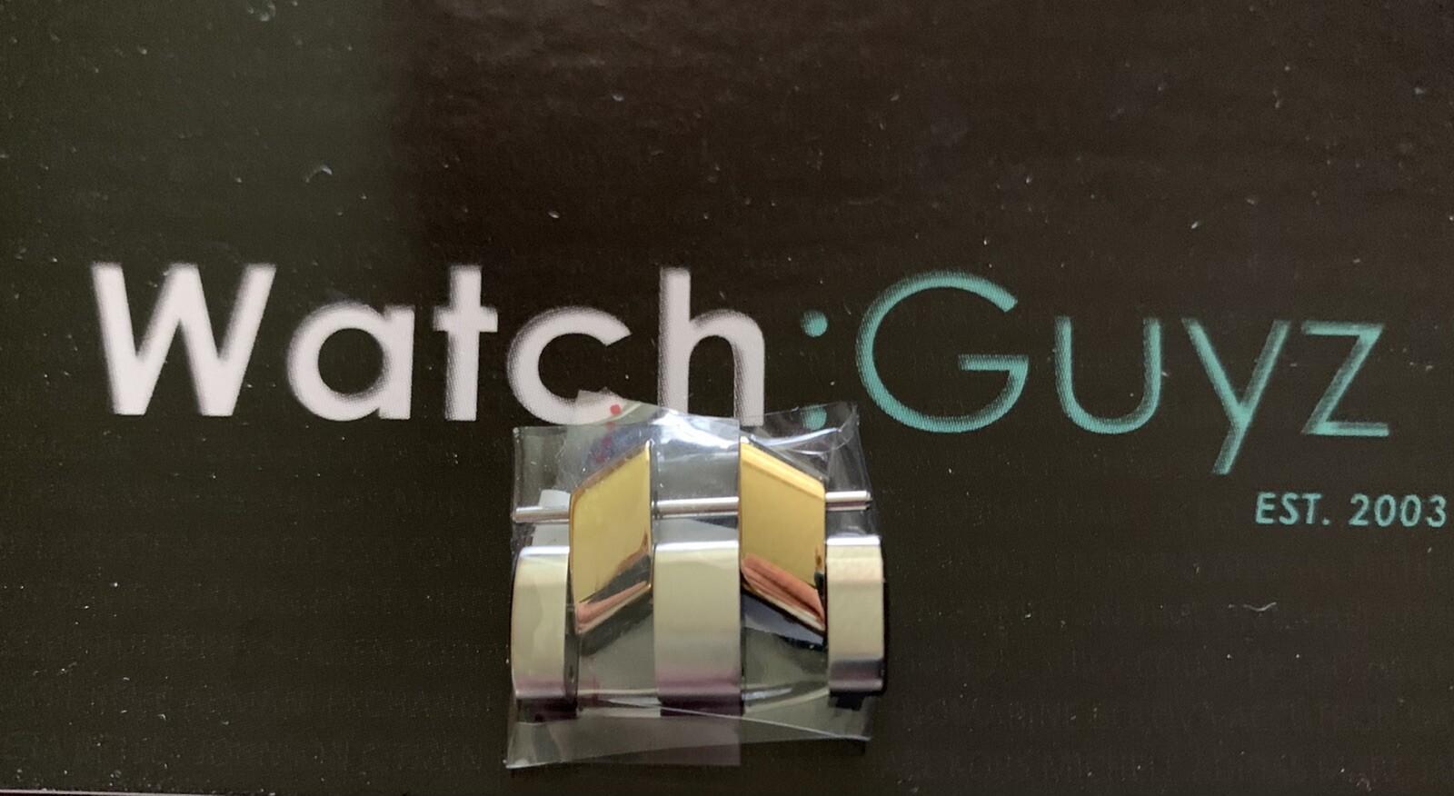 BURBERRY The Classic Collection Replacement Watch Link & Pin BU1856