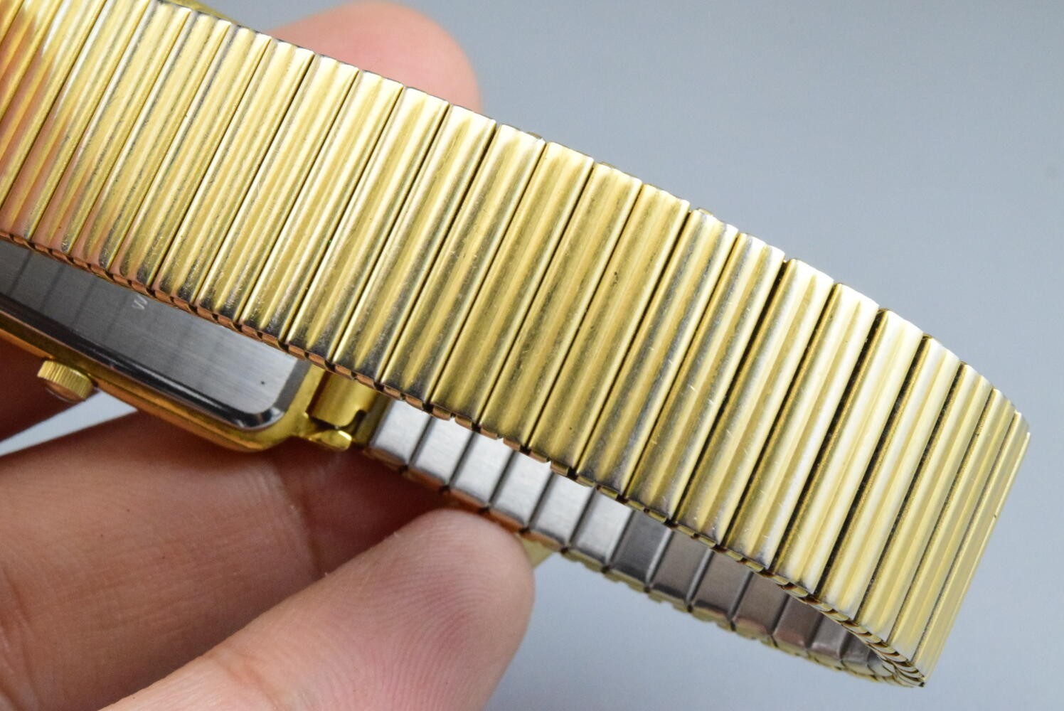 Vintage watch Seiko Spirit Gold Plated 5E21-6B60 Yellow Men Quartz Cushion 21mm