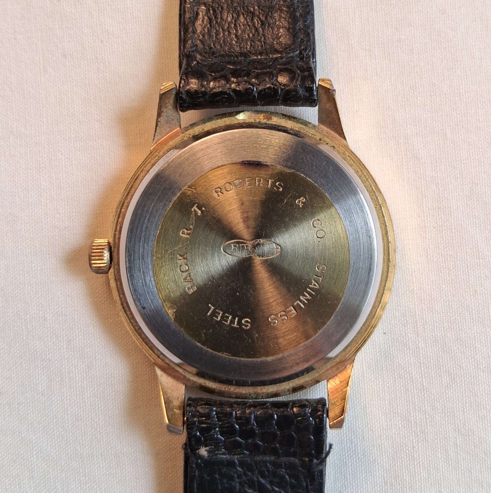 80s FORD MOTOR CO Winning the World Over DEALER WRISTWATCH by RJ Roberts – WORKS