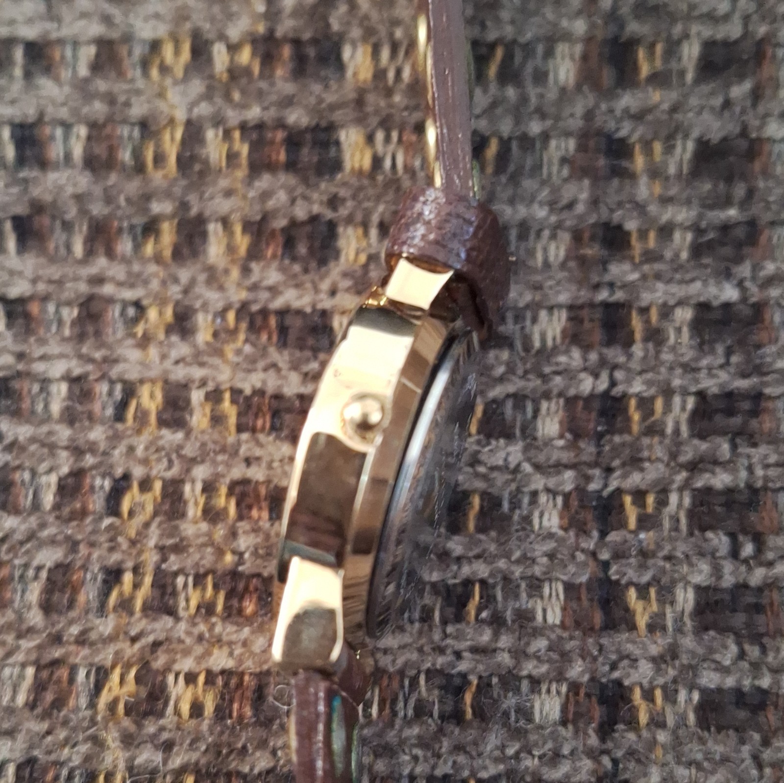 Joan Rivers Classics Women’s Quartz Watch Gold Case Brown Leather 30mm