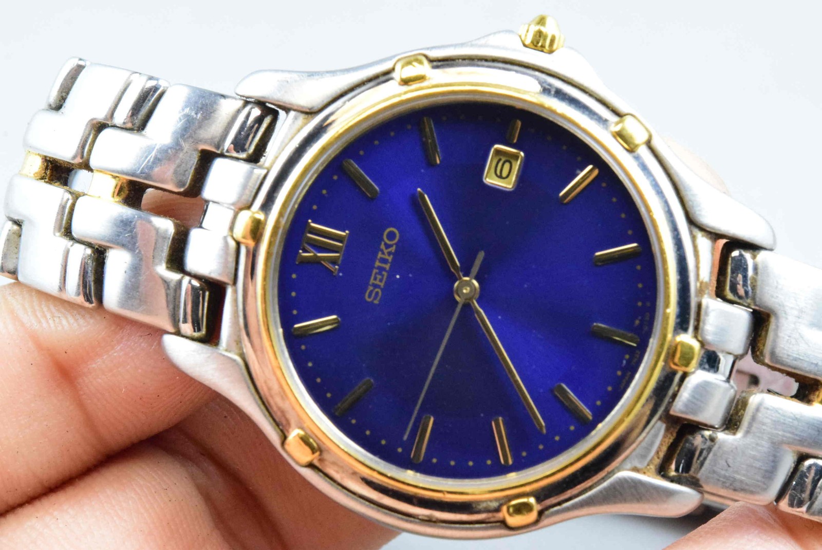 Vintage watch Seiko 7N32-0100 Blue Men Quartz Round 38mm