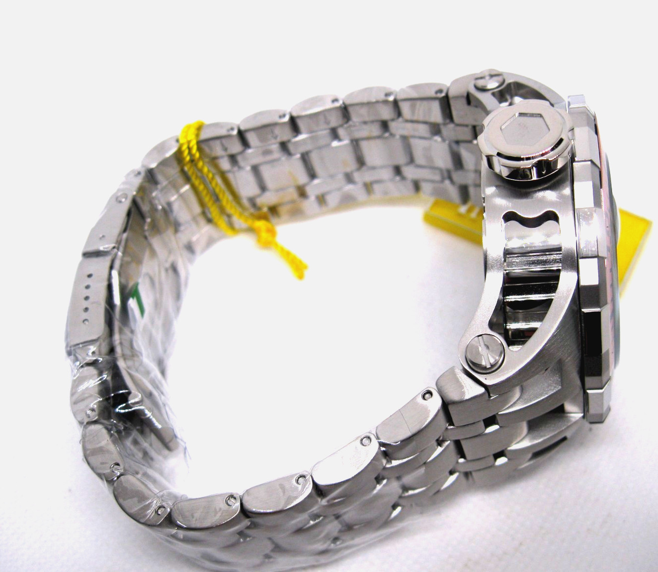 Invicta Pro Diver Wave Scuba Miami Edition Men’s 52mm 200M Quartz Watch- 48515