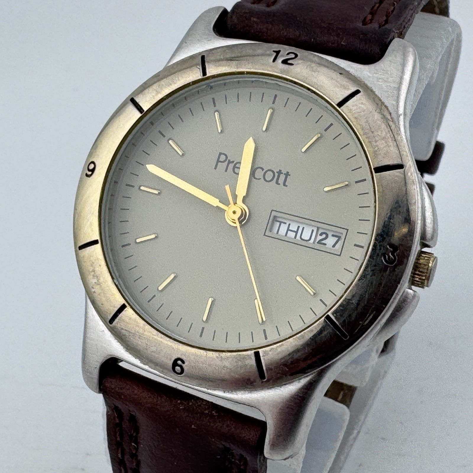 VTG Prescott Quartz Watch Men Dual Tone Fixed Bezel Leather Day Date New Battery