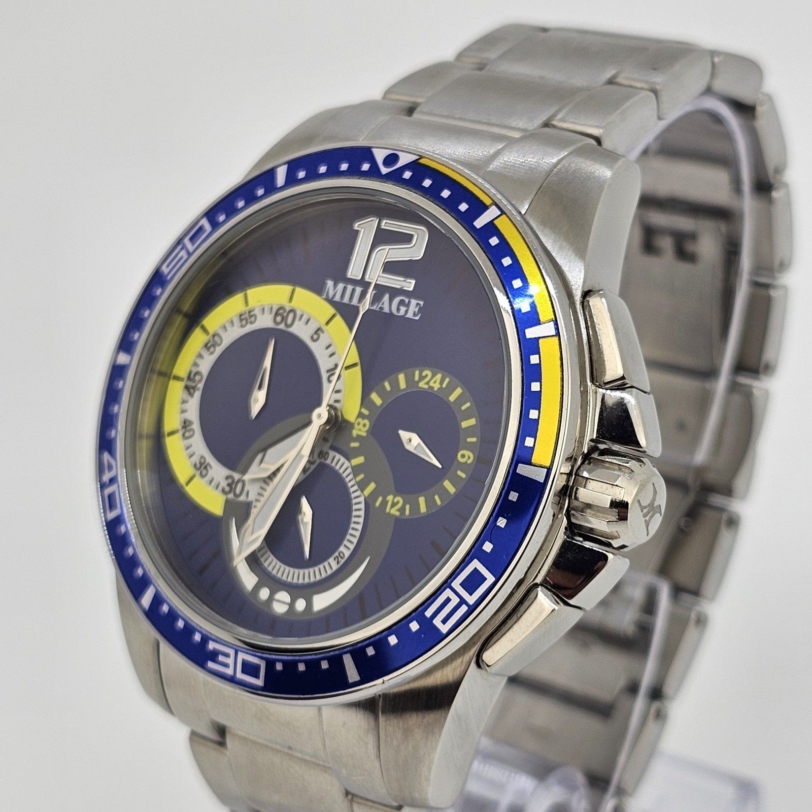 Millage Men’s Watch 44MM Blue Dial Gray Bracelet Band 6.5″ Wrist New Battery