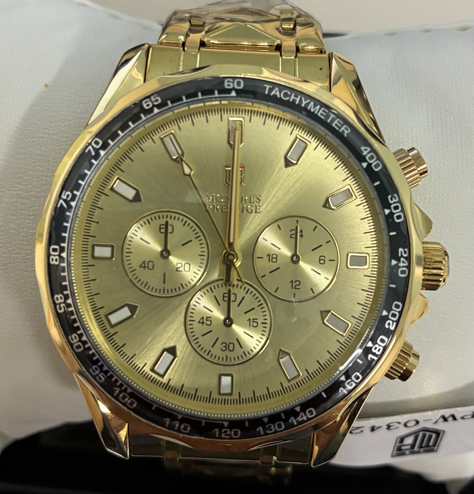 Montres Prestige Men’s Quartz Chronograph Watch 44mm Gold Bracelet