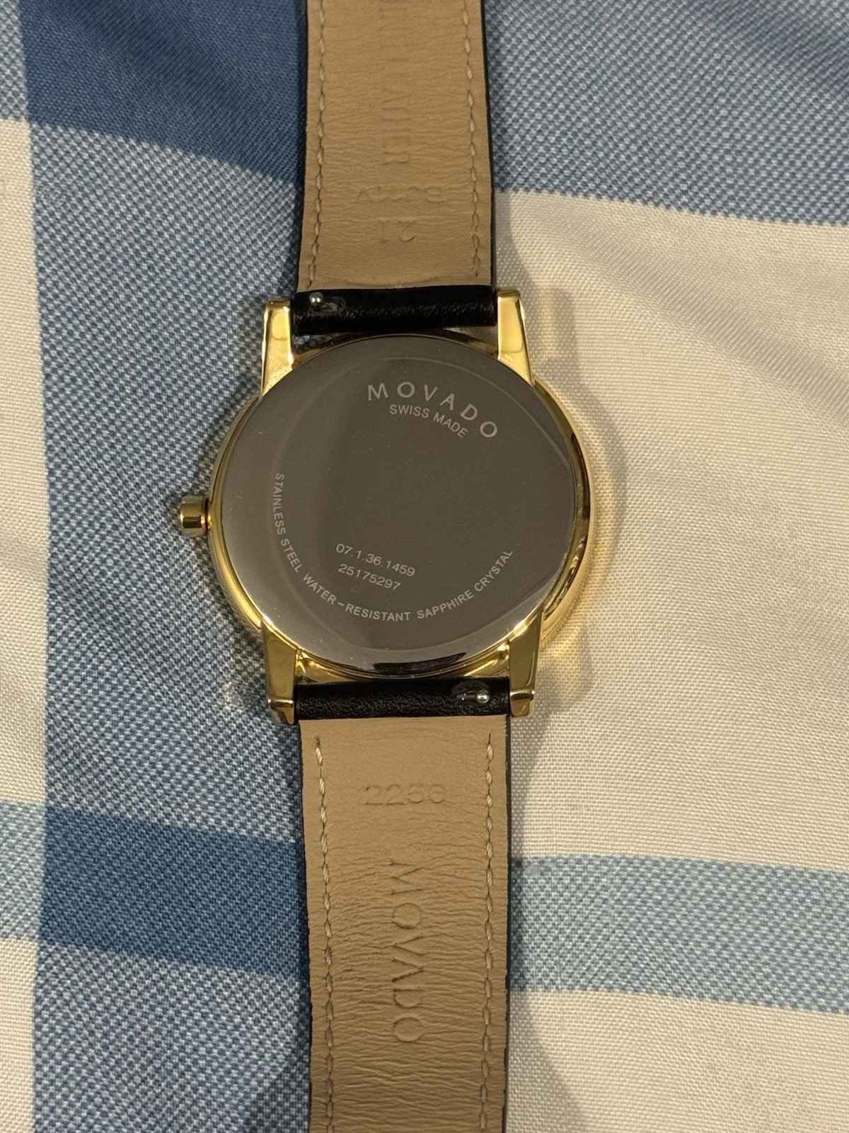 Movado Men Yellow Gold Watch Concave Dot Museum Dial 40mm – Black Leather Strap