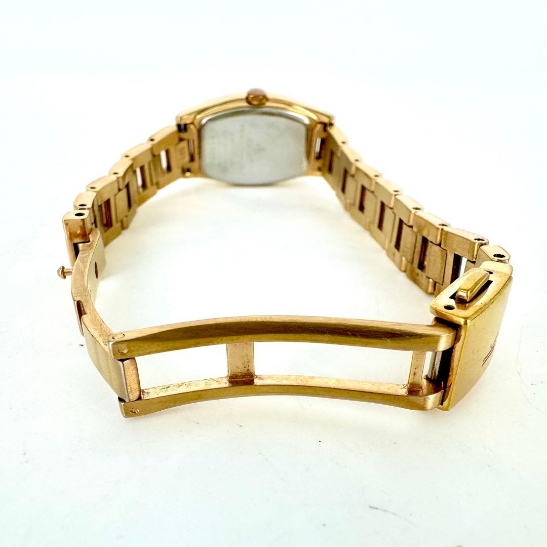 29 [Working Condition] SEIKO LK Lukia Solar Gold Tonneau-shaped Wristwatch