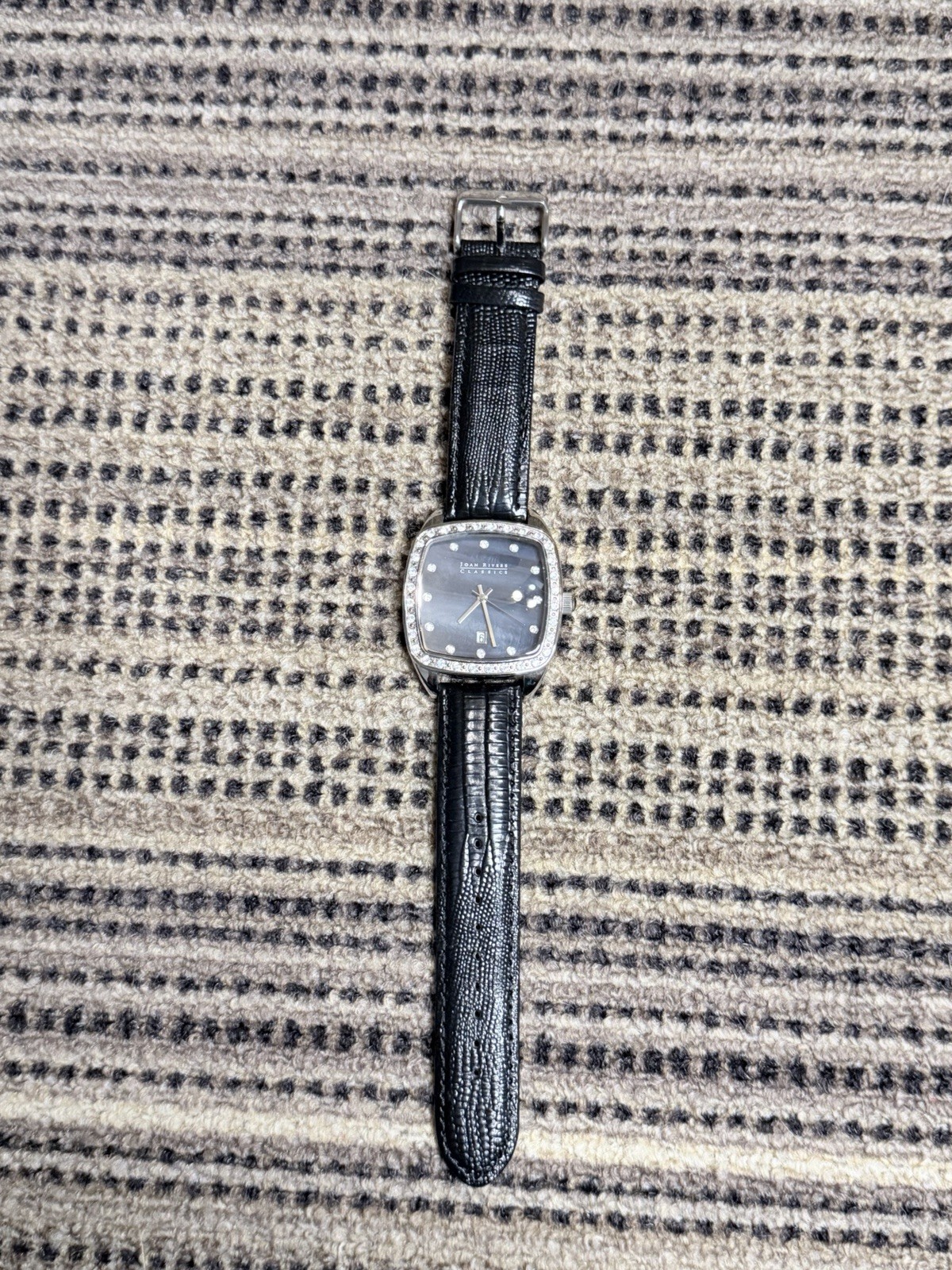 “JOAN RIVERS CLASSICS” WATCH BLACK MOTHER OF PEARL DIAL w CRYSTALS NEEDS BATTERY