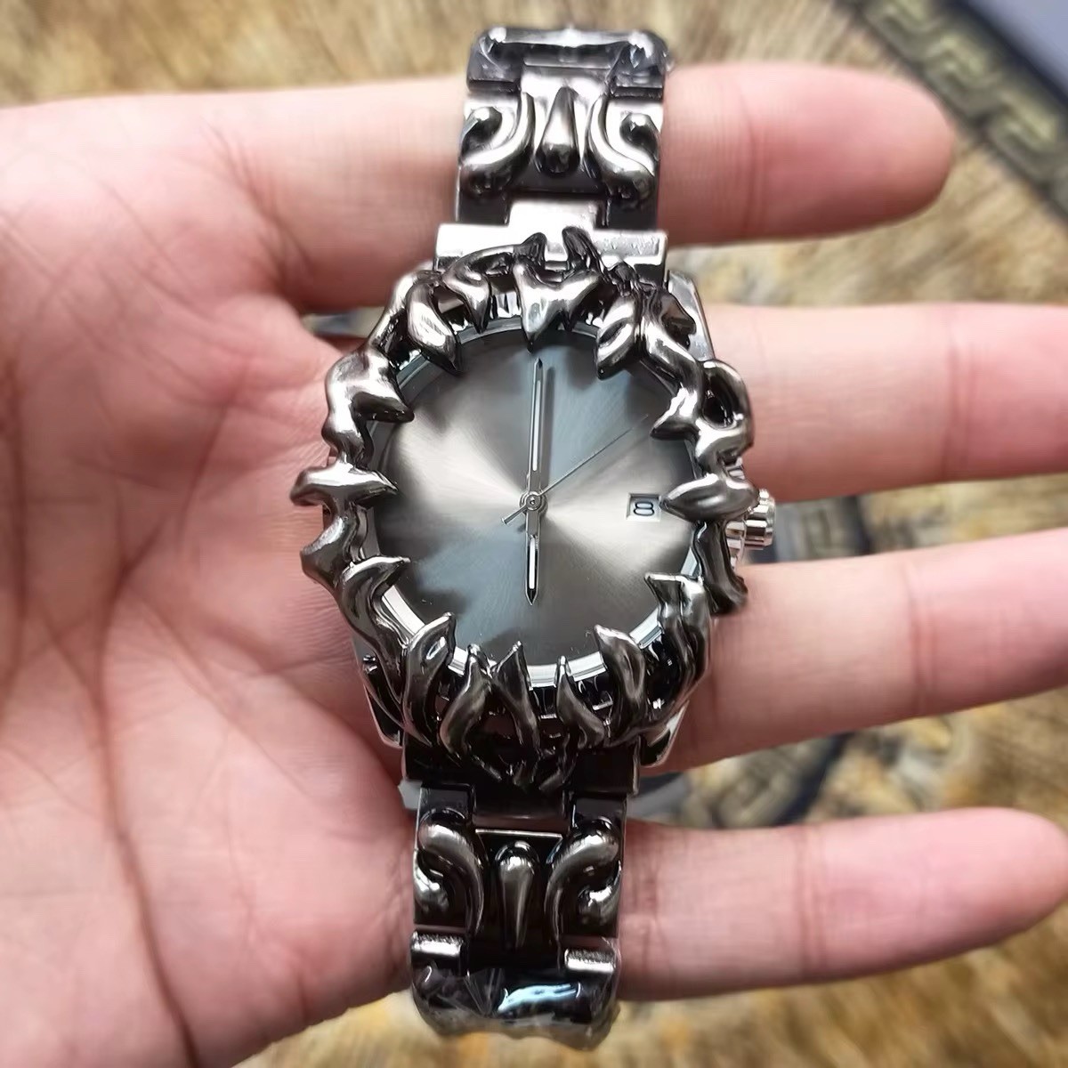 Alabaster Watch