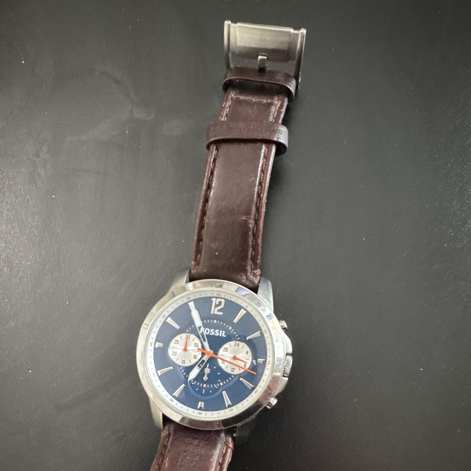 Fossil Mens Analog Wristwatch Blue / Brown Leather Strap FS 4708 needs battery