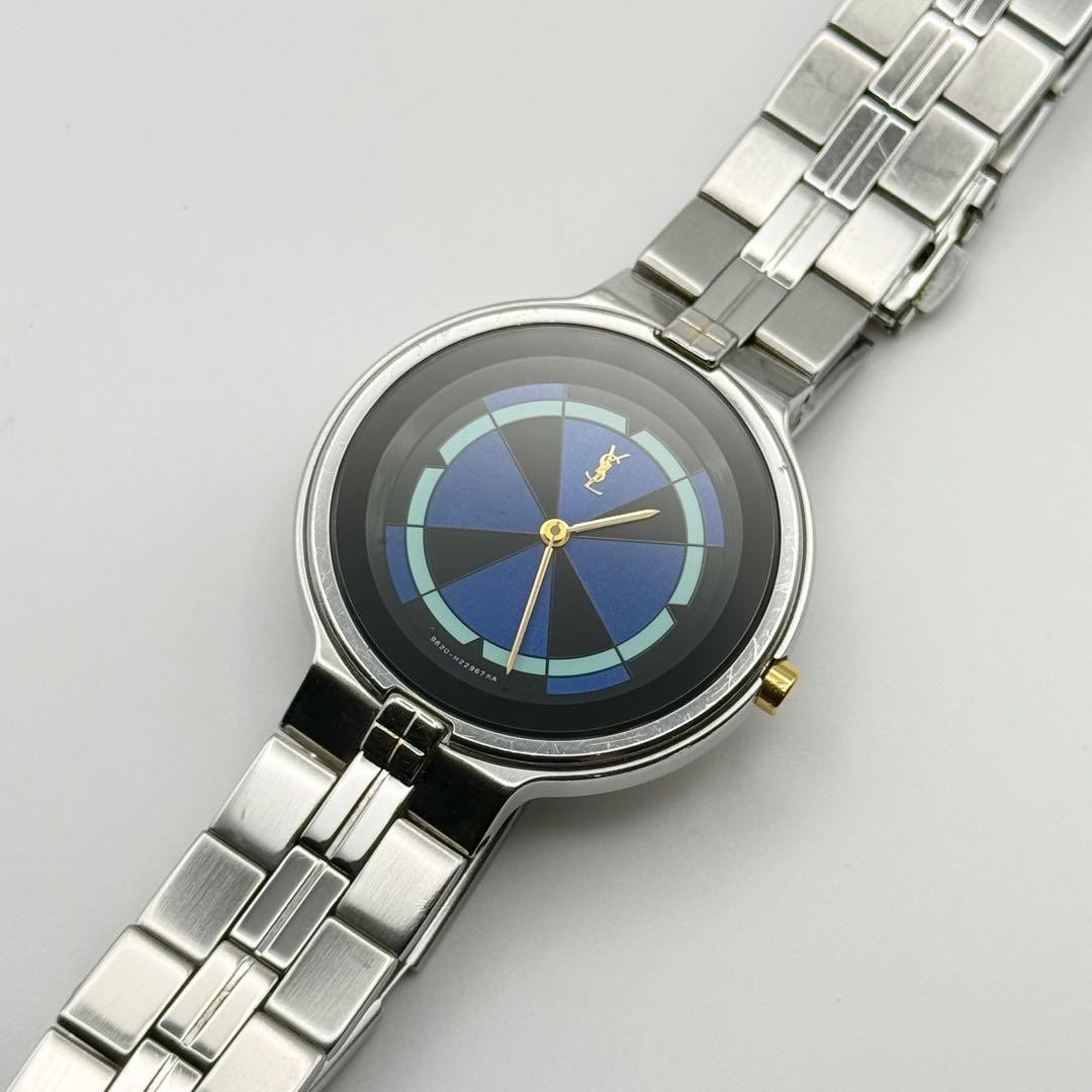 Excellent condition New battery Saint Laurent Quartz Round Watch Unisex Business