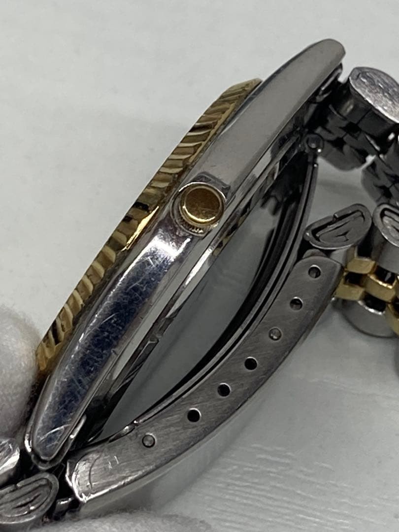 CITIZEN QUARTZ 6100-K09311 Gold Silver