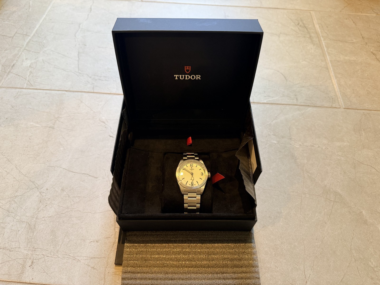 Tudor Ranger Beige Domes Dial – M79950-008 • 2026 • Unworn • New – Box/Papers
