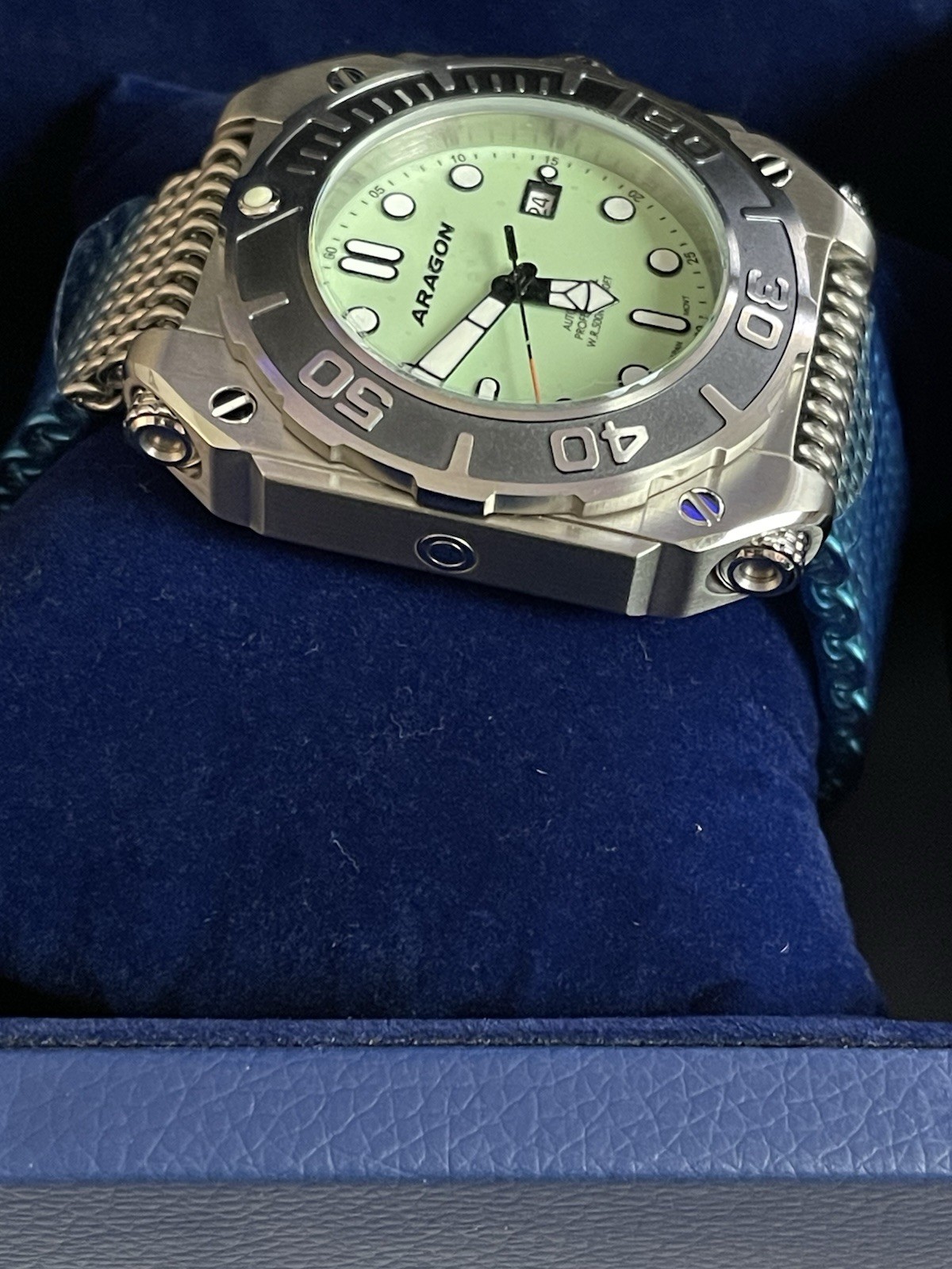 Aragon A661GRN Dive Tank Automatic 48mm