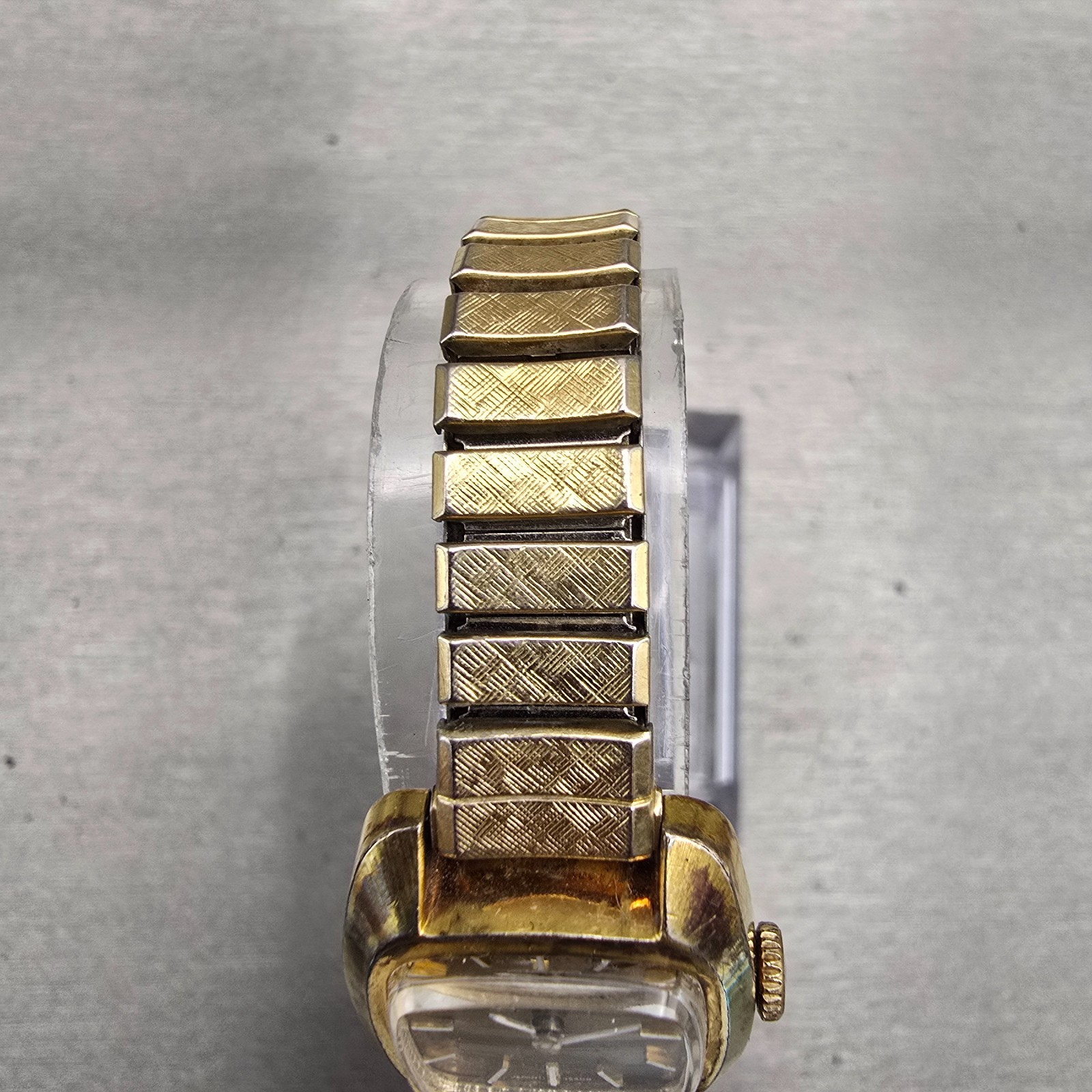 Seiko Watch Women 17mm Bronze Dial Gold Tone Rectangle 11-3499 Vintage Works