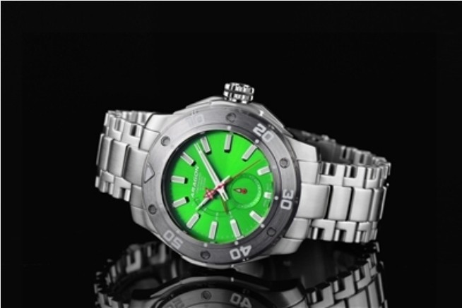 Aragon Superjet NE57 44mm Geen Dial power reserve. worn one time!!