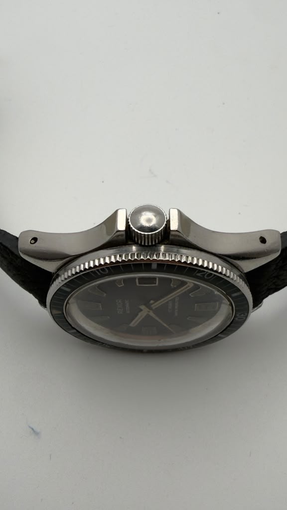 Vintage Rexor Skin Diver Bakelite Bezel Swiss automaric Watch Rare 1960s