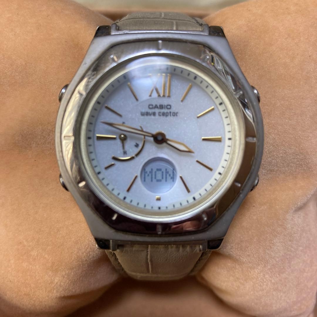 CASIO Wave Ceptor Women’s Watch