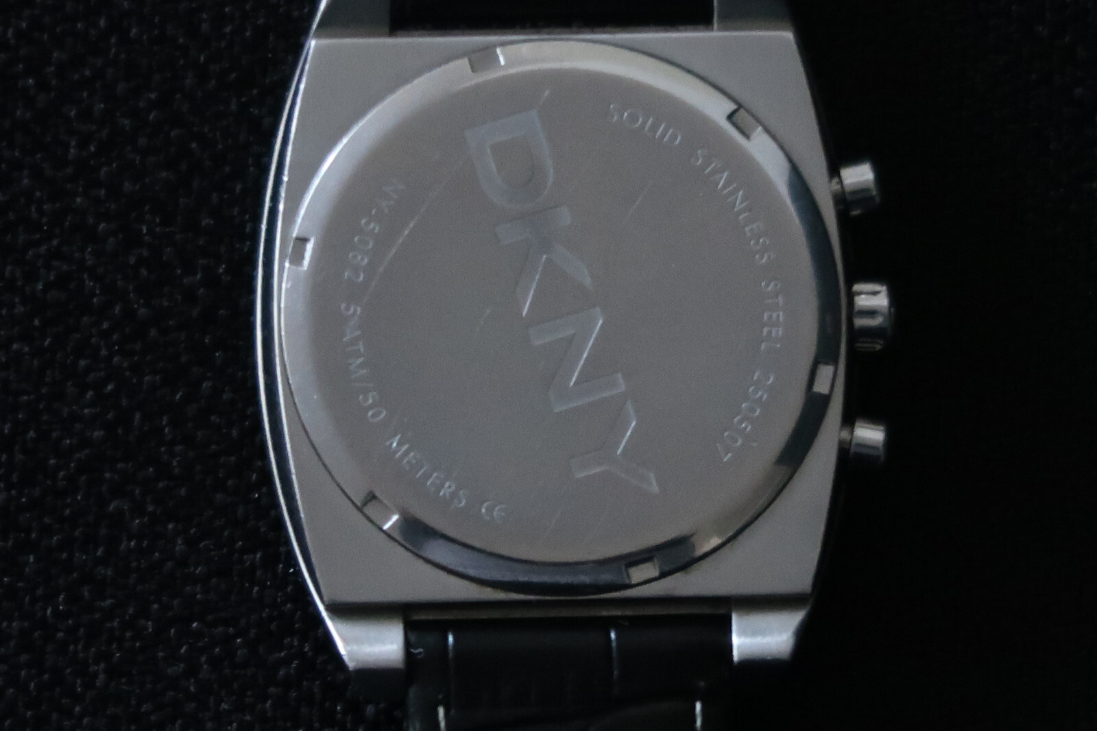 DKNY NY5082 QUARTZ CHRONOGRAPH TURTLE WATCH GREY BLACK AND RED FACE BLACK STRAP