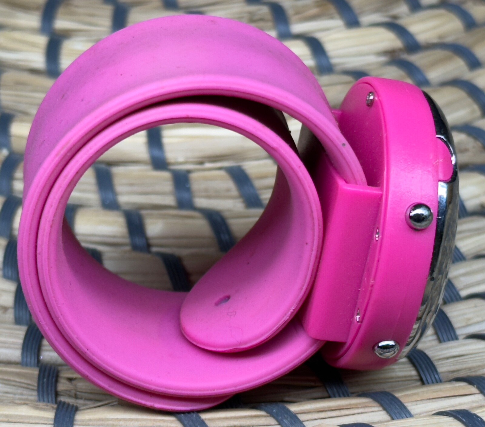 Vintage Women’s Pink Retro Wrapping Wristwatch Wrap Snap Watch Analog Round READ