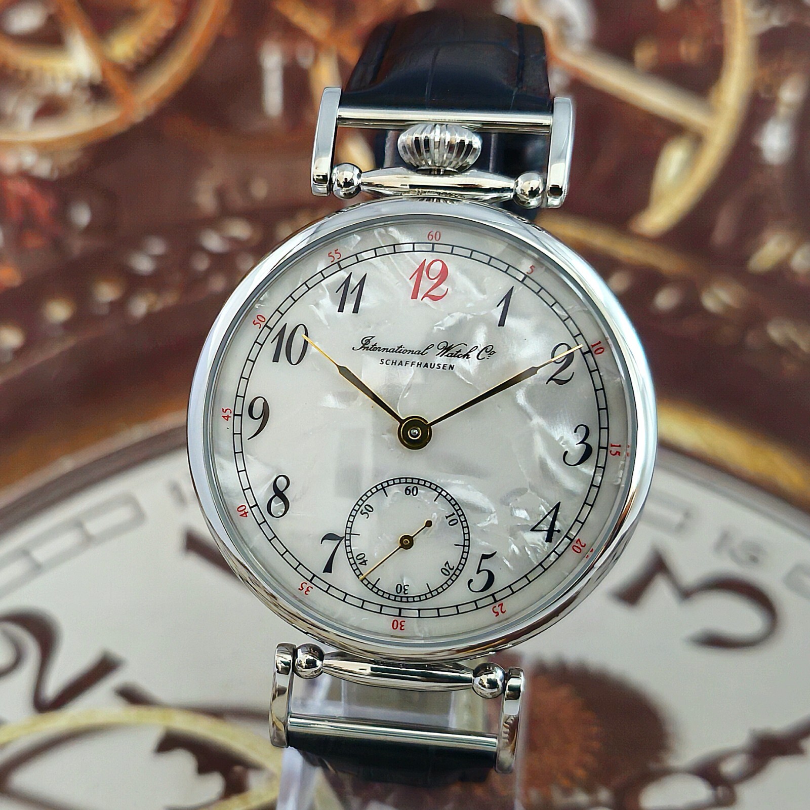 Watch USSR MARRIAGE 3602 Rare Dial Vintage mechanism MOLNIJA 18 Jewels