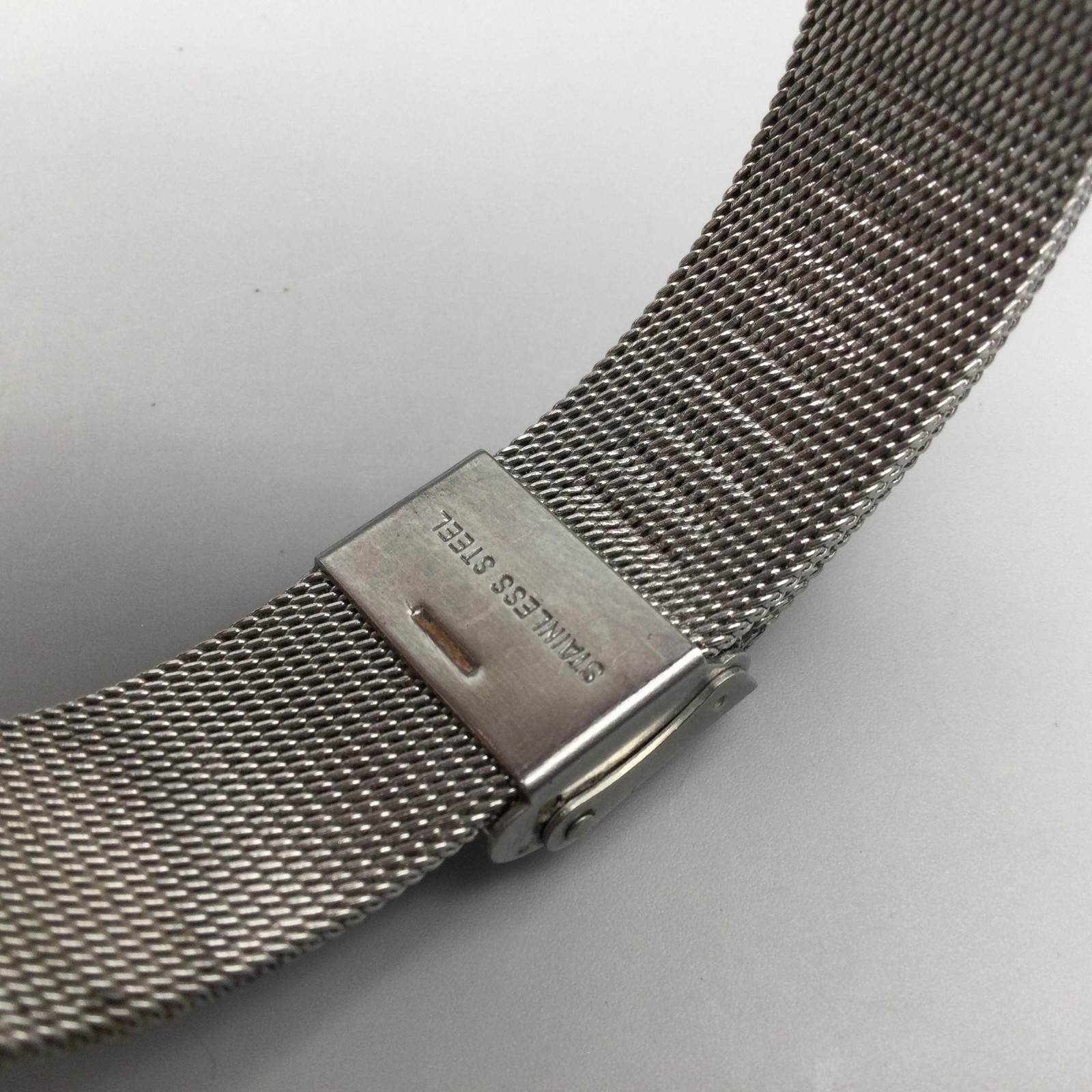 Boccia Titanium Watch Mens 33mm Silver Mesh Swiss 3 BAR Adj Band New Battery