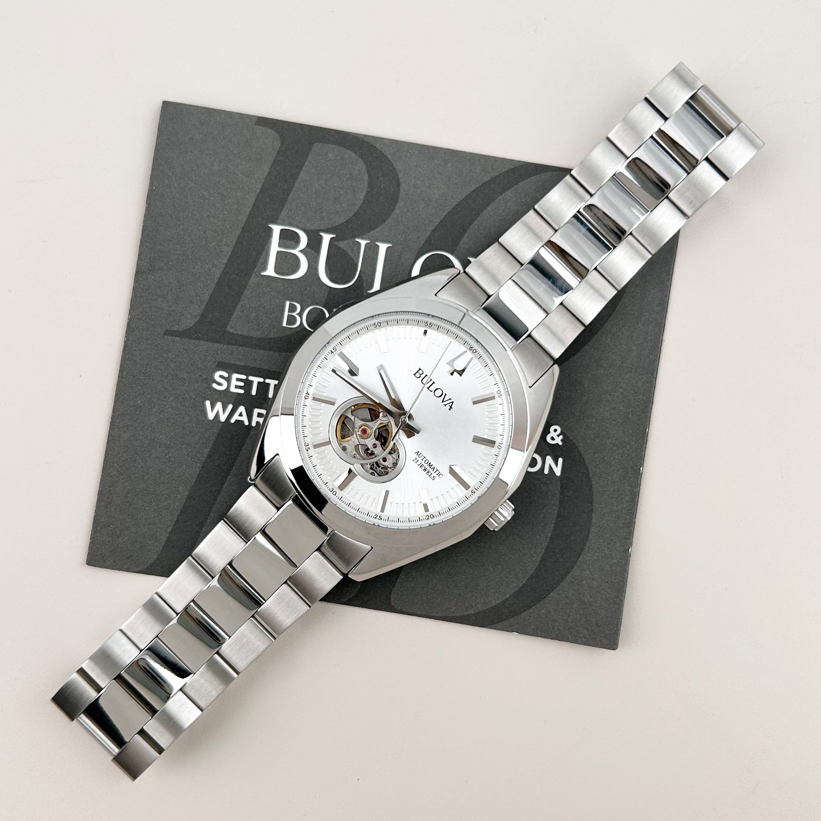 New Bulova Surveyor 96A274 Silver Dial Men’s Classic Automatic Chronograph 42mm