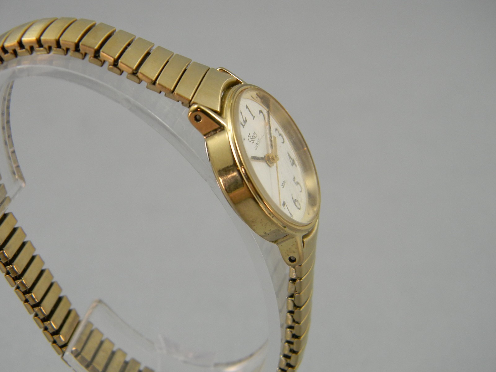Timex Watch Women Easy Reader 23mm Gold Tone Stretch Band New Battery 6.25+