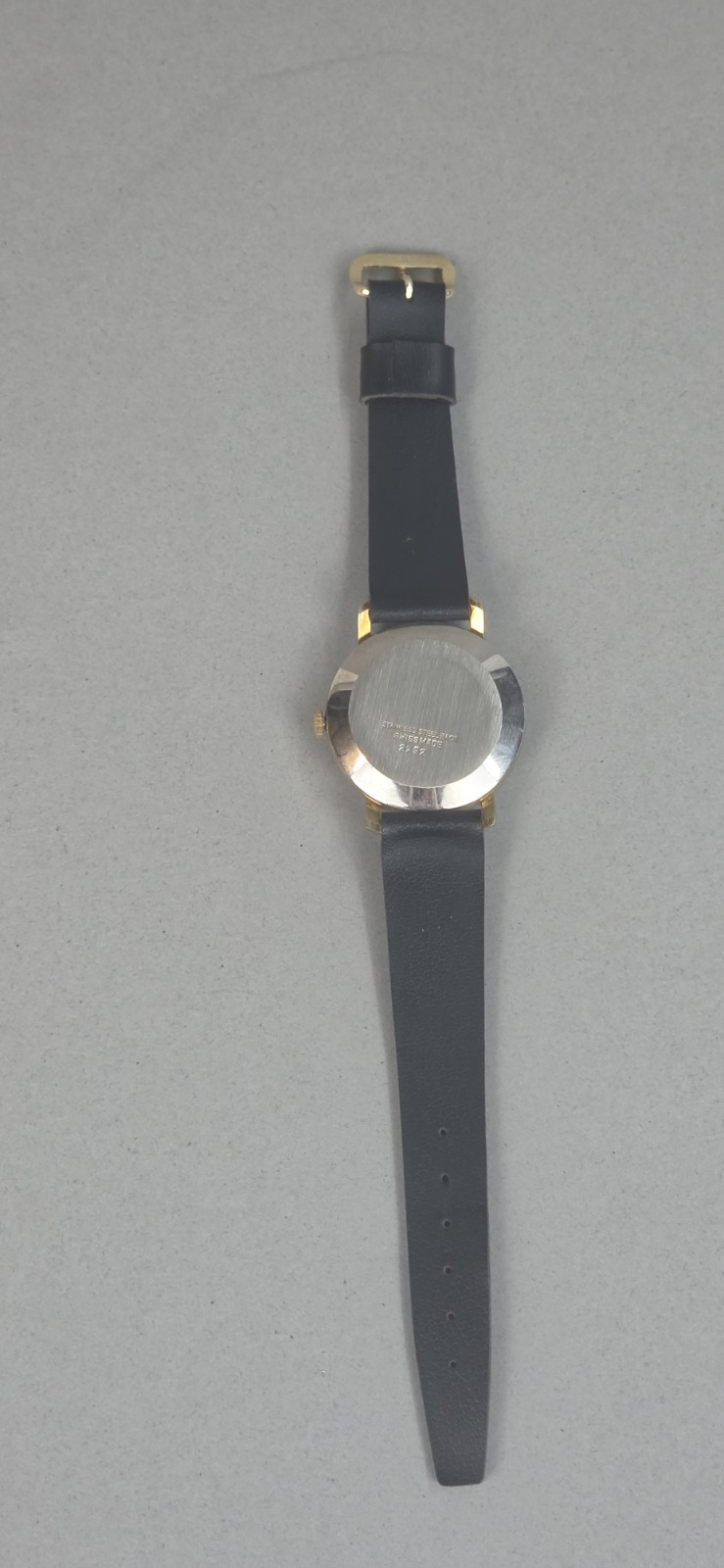 Vintage Diantus Antimagnetic Swiss Made Mechanical Men’s Watch,Runs