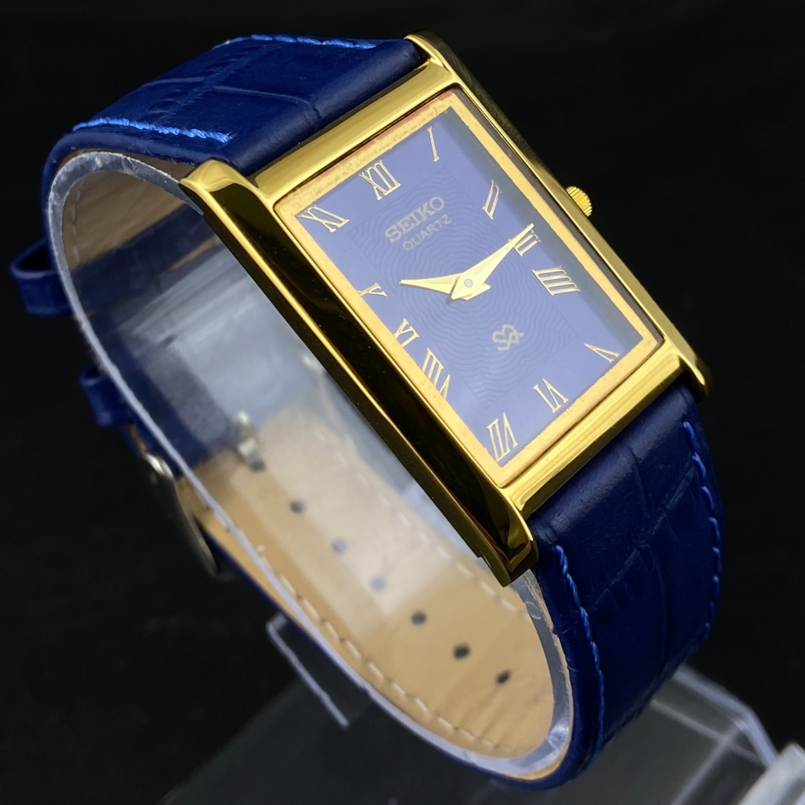 Vintage Seiko Slim Quartz Men’s Wrist Watch – Comes With New Battery, New Band