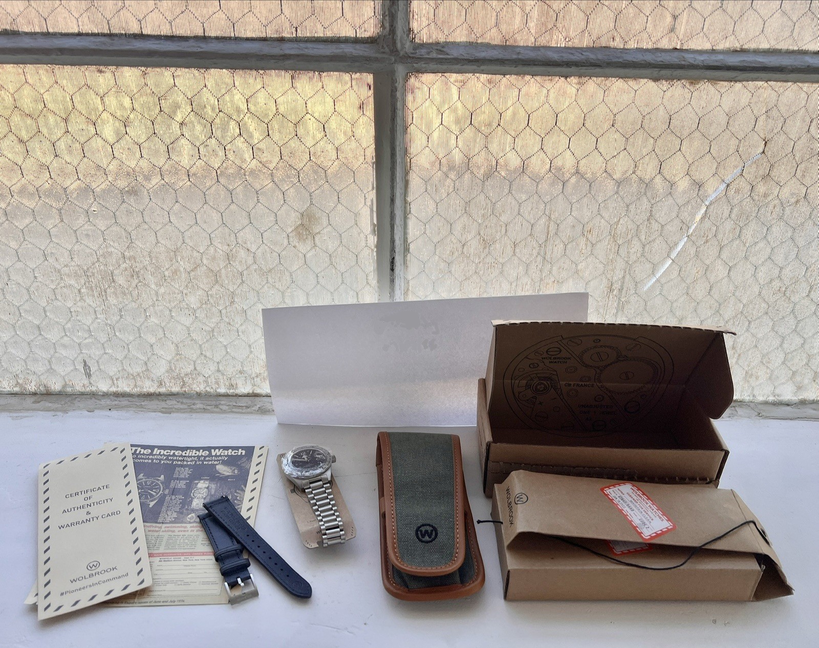 Skindiver WT Automatic w/ Beads Of Rice + Blue Leather Strap – Full Kit
