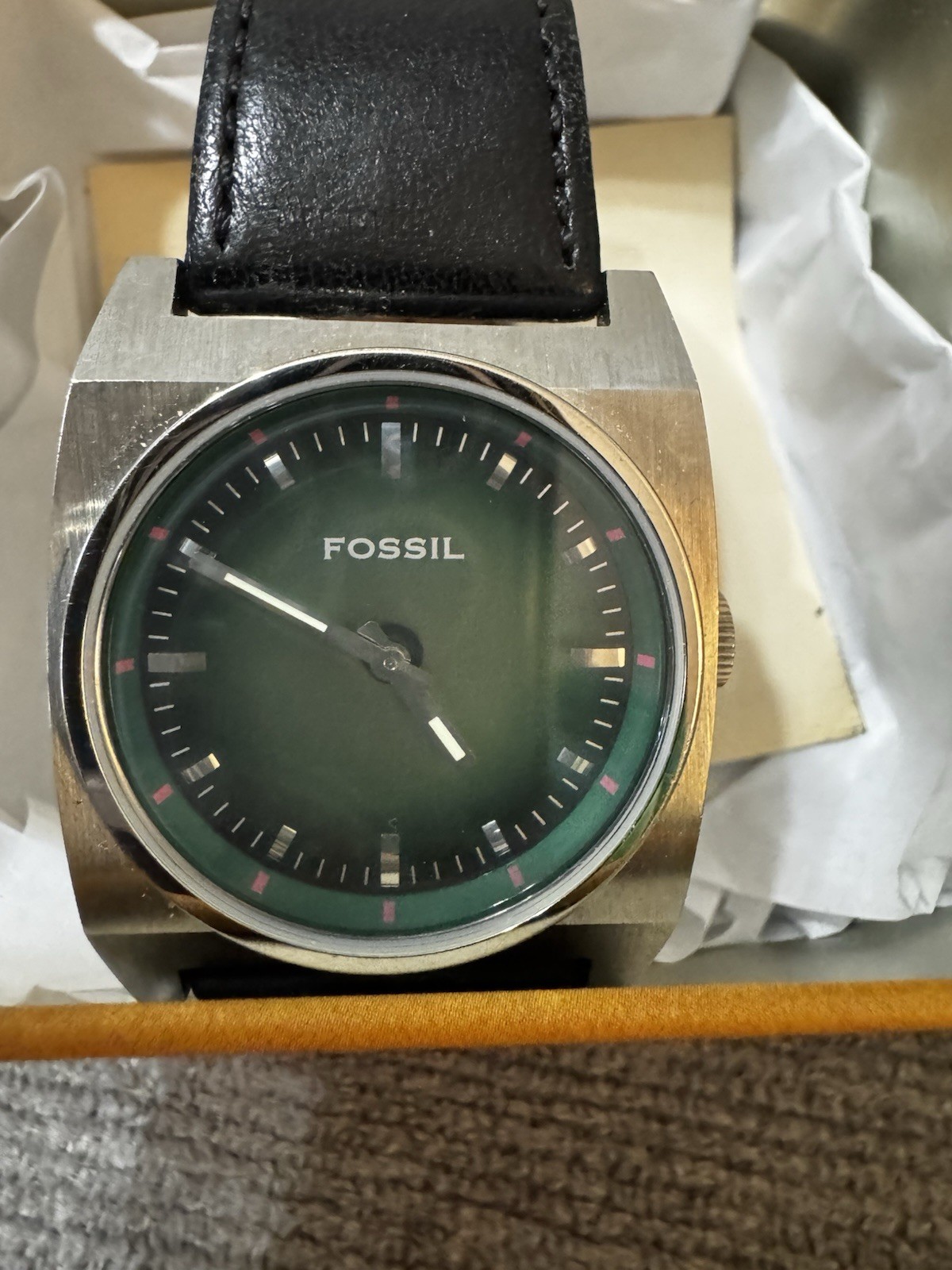 Fossil JR-8003 Men’s Quartz Green Dial Square Watch Black Leather Strap 50m Box