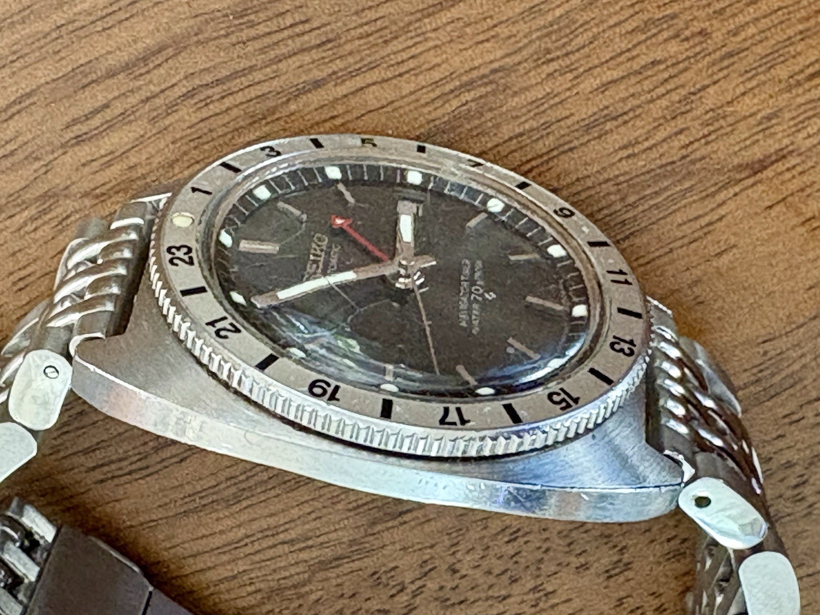 Vintage Seiko 6117-8000 Navigator Timer GMT Automatic 1970 Black Dial Watch Runs