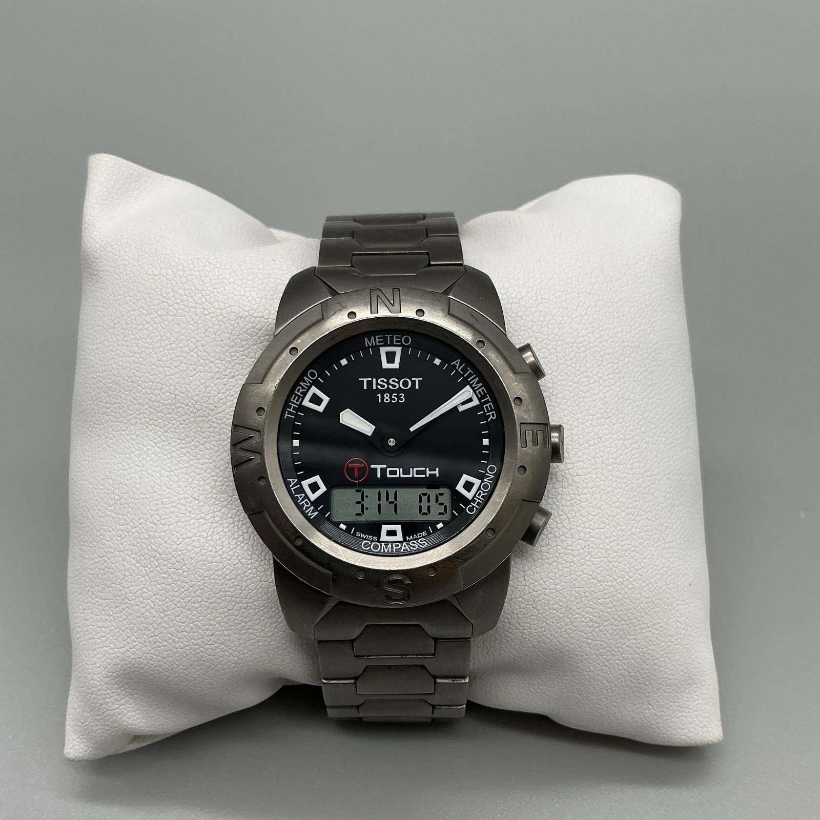 Tissot T-Touch Mens Watch 40mm Black Dial Titanium Bracelet New Battery 7.5″