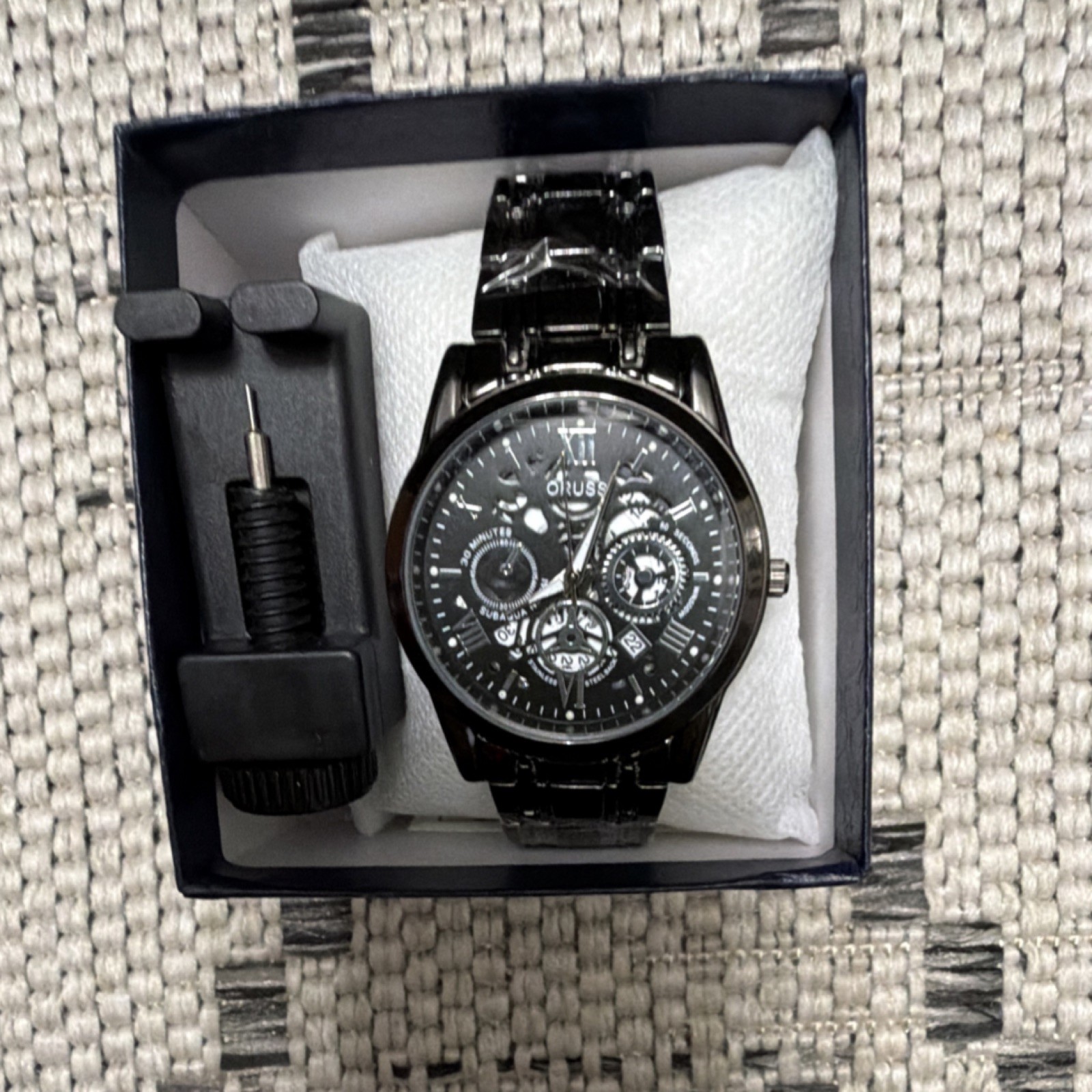 Oruss 1853 Analog Wristwatch Black Dial Multifunction Stainless Steel Bracelet