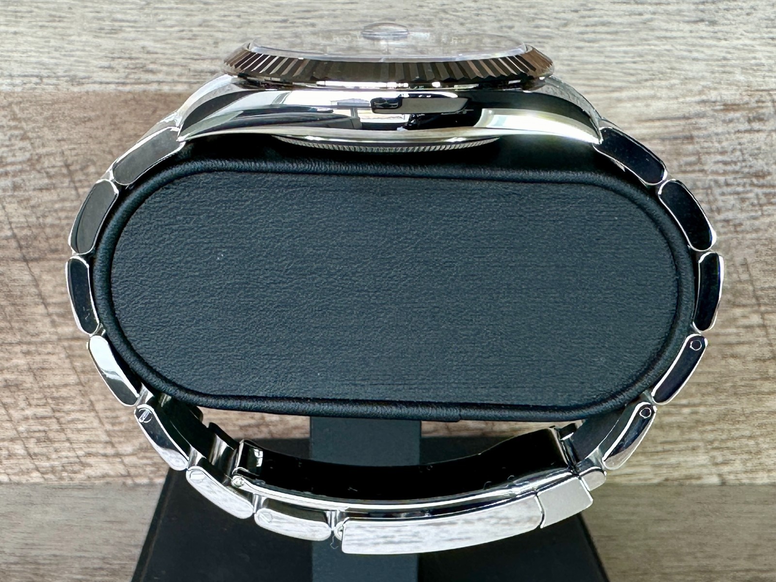 Rolex Datejust 41 Ref. 126334 Blue Dial with White Gold Fluted Bezel NEVER WORN!
