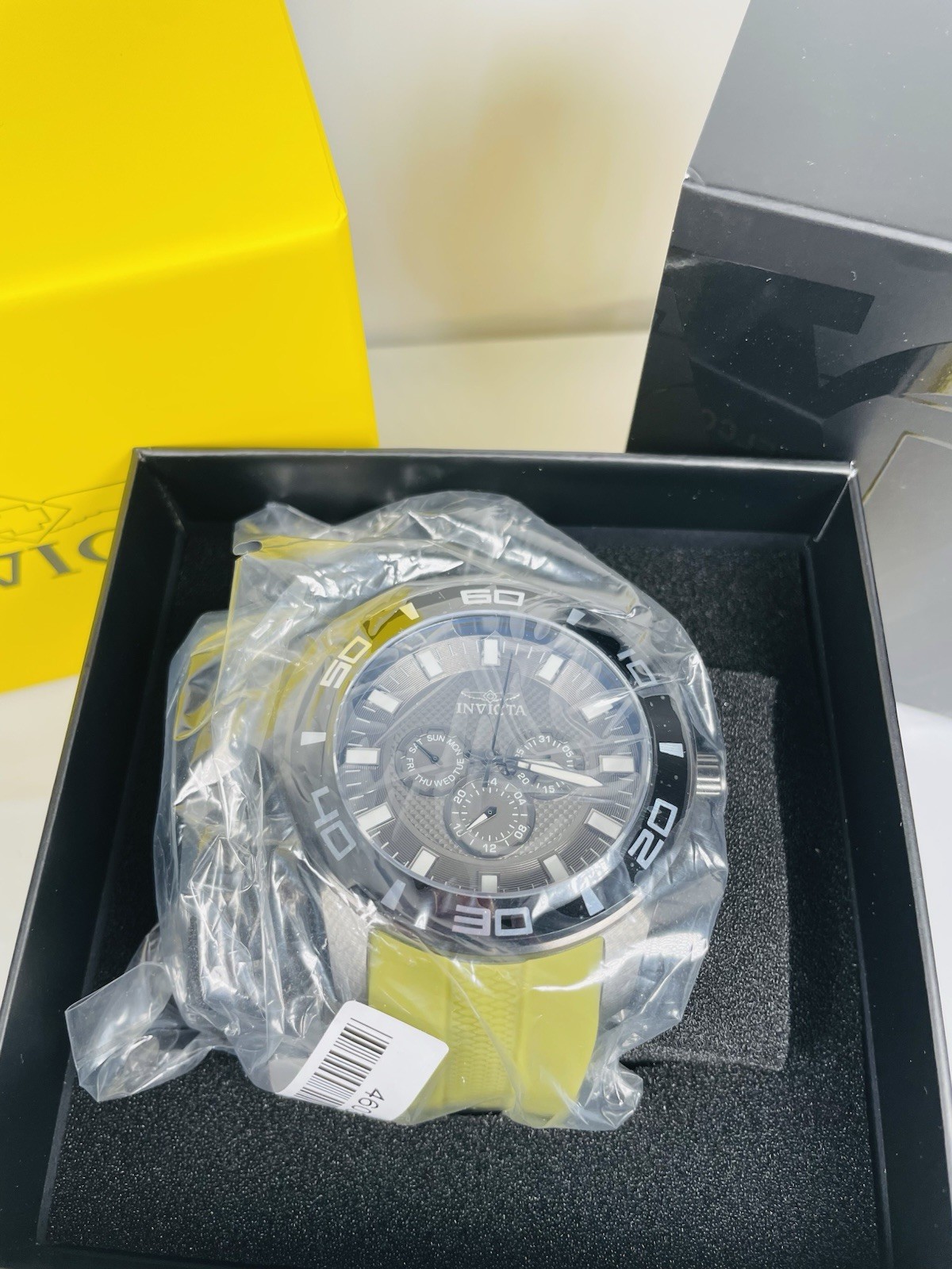 New Invicta Pro Diver Impact Men’s 50 mm BRAND NEW IN BOX 46035
