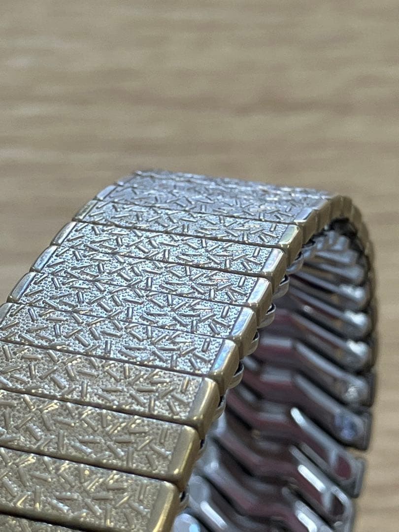 CITIZEN EXCEED Quartz Watch, Gold, 3 Hands, Non-functional 【USED】