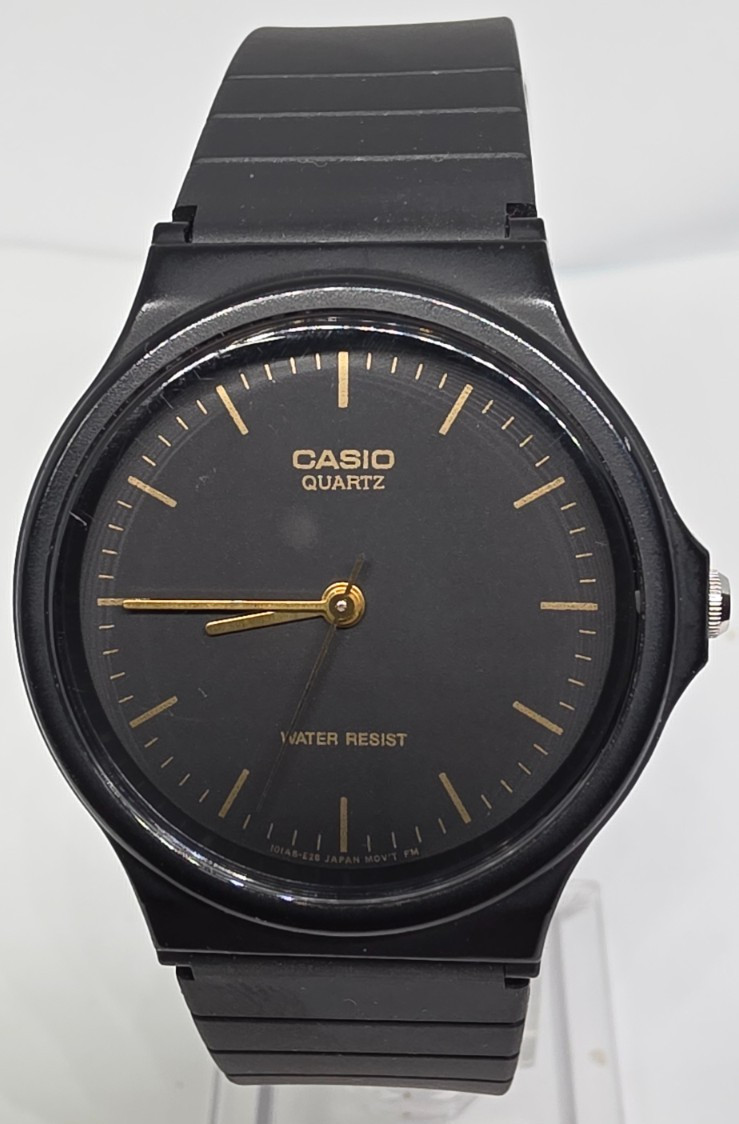 Casio Men or Females 1330 Slim Black Rubber Silicone Band Analog Watch MQ-24