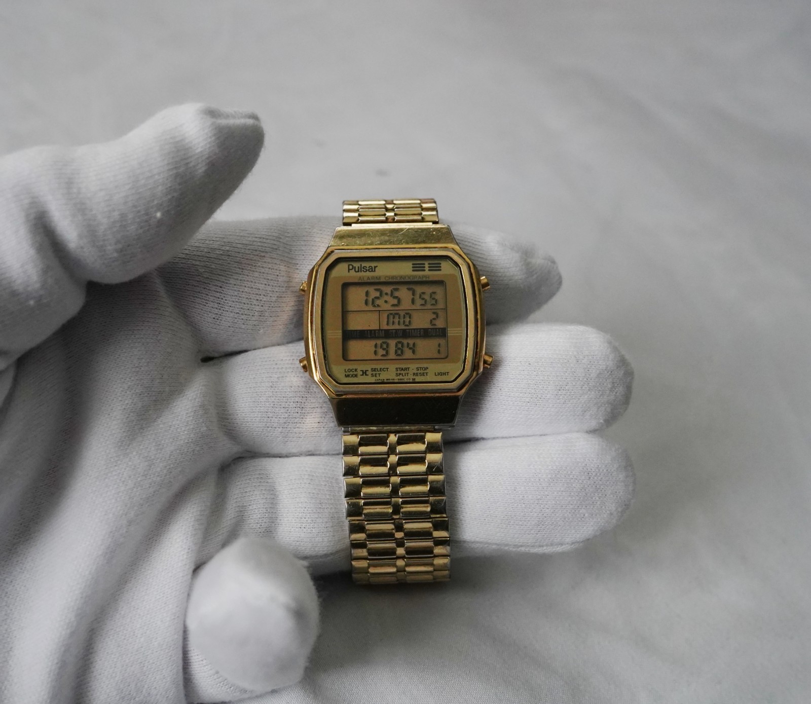 1980 Vintage Pulsar Digital Chronograph Men’s Watch W040-5000 New Battery