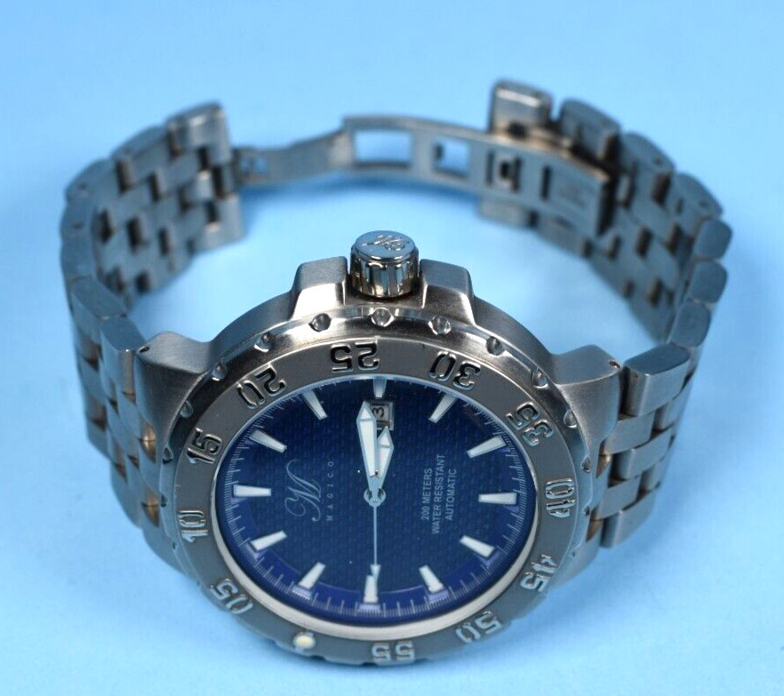 MAGICO MENS AUTOMATIC WATCH Blue Carbon Fiber dial, WR660 Ft 21 JEWELs Miyota