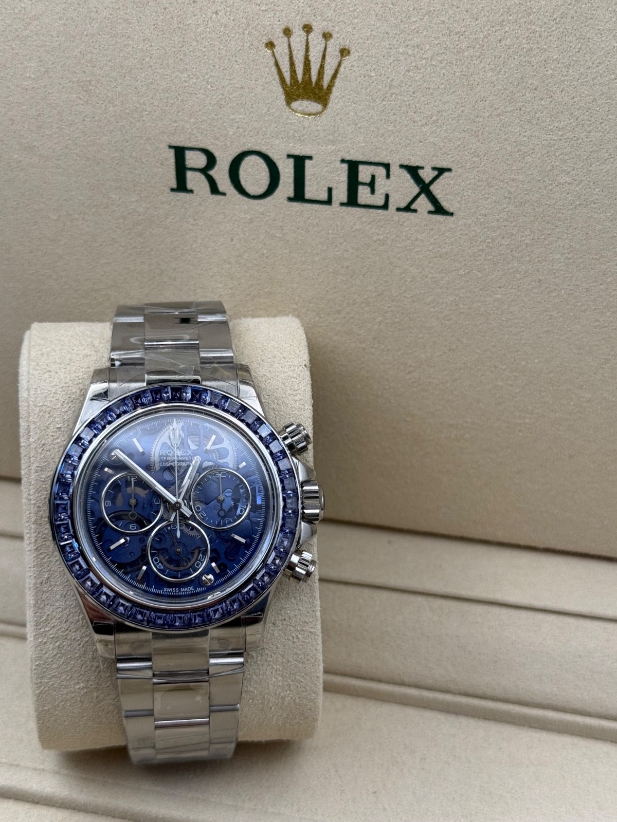 Mens luxury watch chronograph
